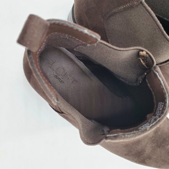Ann Taylor LOFT Outlet Chelsea Chocolate Brown Suede-like Bootie - Picture 13 of 15